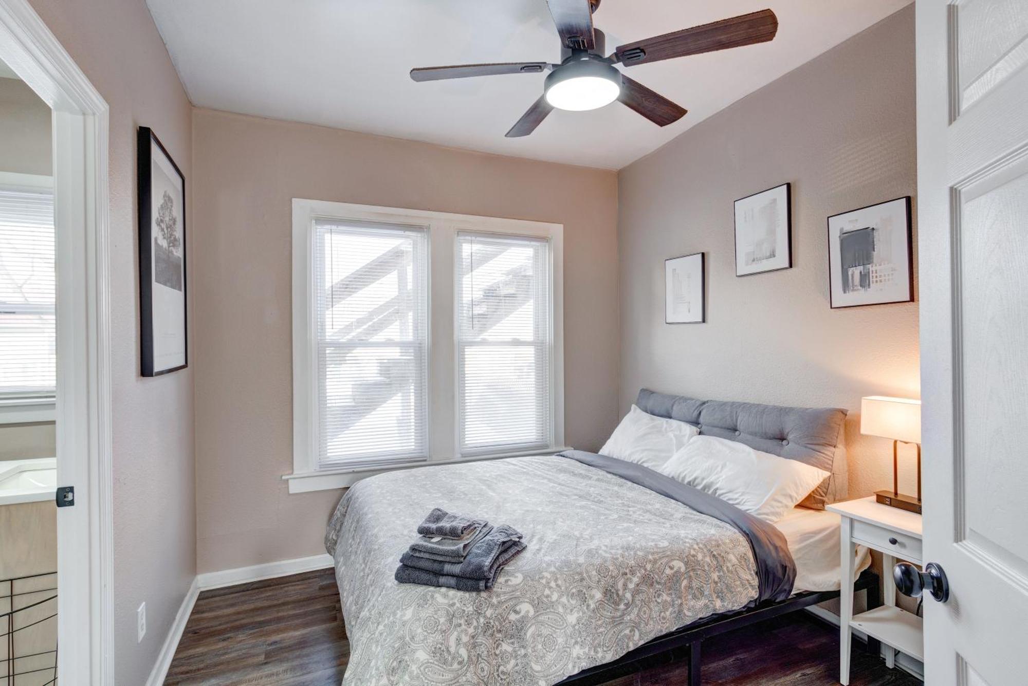 Prime 2Br Gem, Near Convention Hub! Lejlighed Indianapolis Eksteriør billede