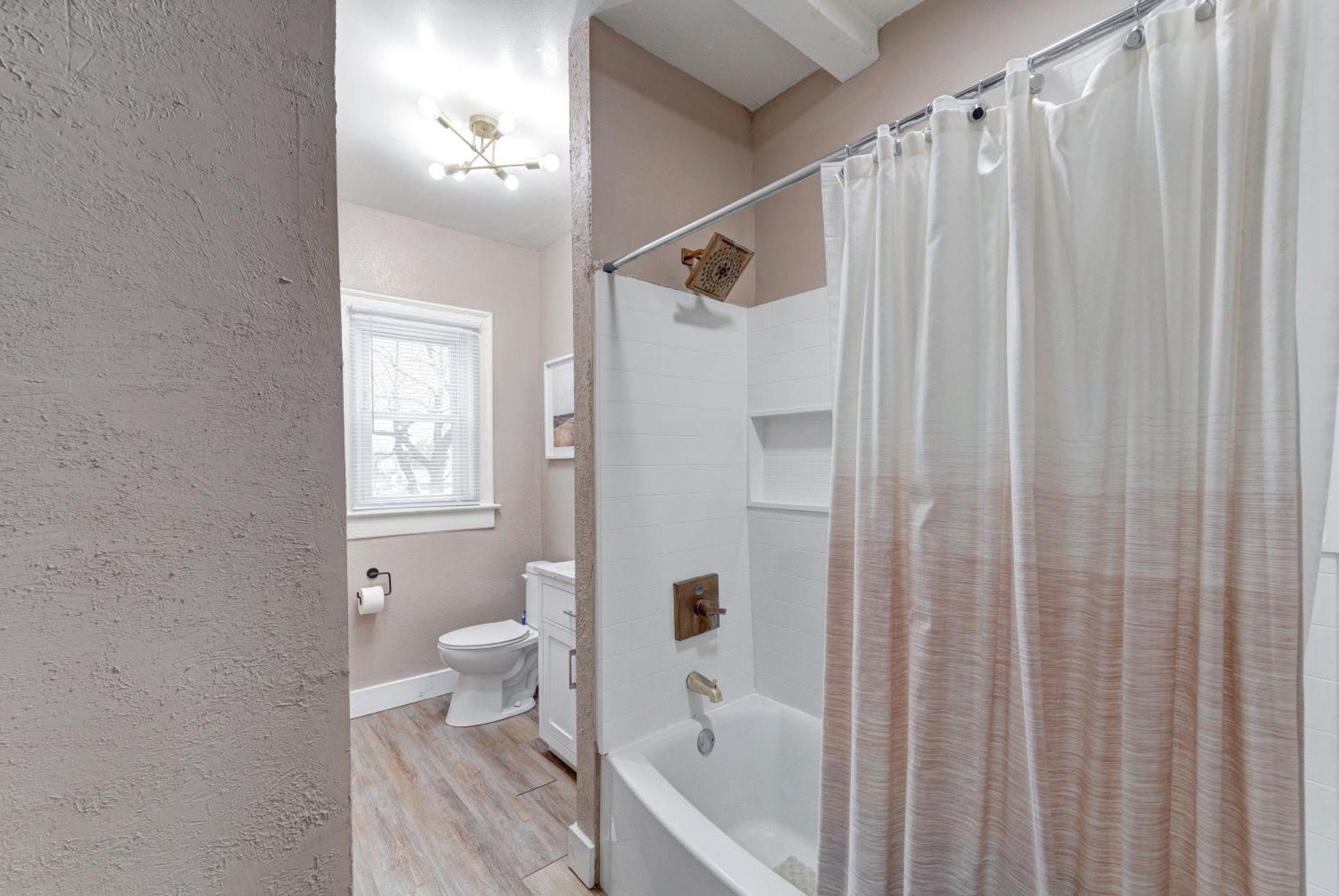 Prime 2Br Gem, Near Convention Hub! Lejlighed Indianapolis Eksteriør billede